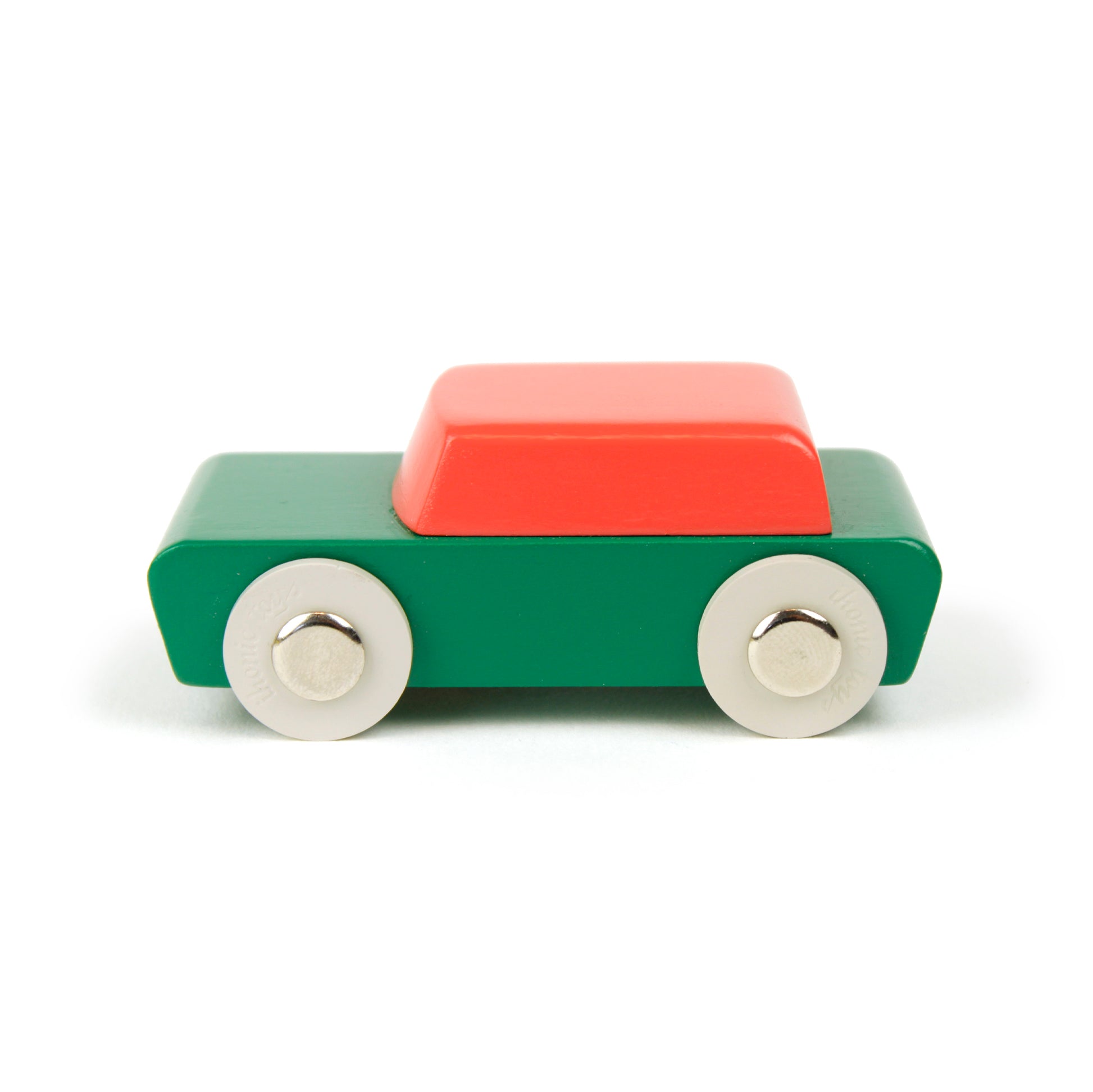 Duotone Car #1│Floris Hovers│Ikonic│Houten Speelgoedauto│art. 190194│zijkant schuin bovenaanzicht