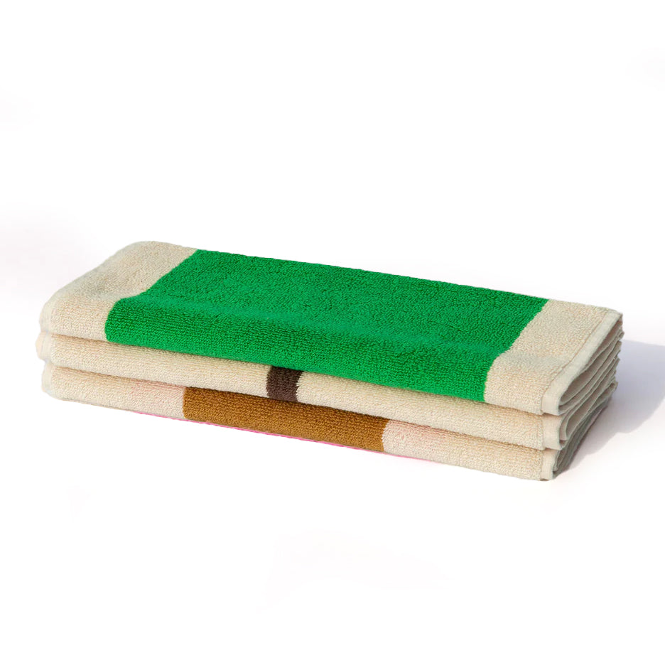 Gastendoekjes Martens & Martens Suite702│art. MMTTSET30PIRBBR│stapel opgevouwen achterkanten