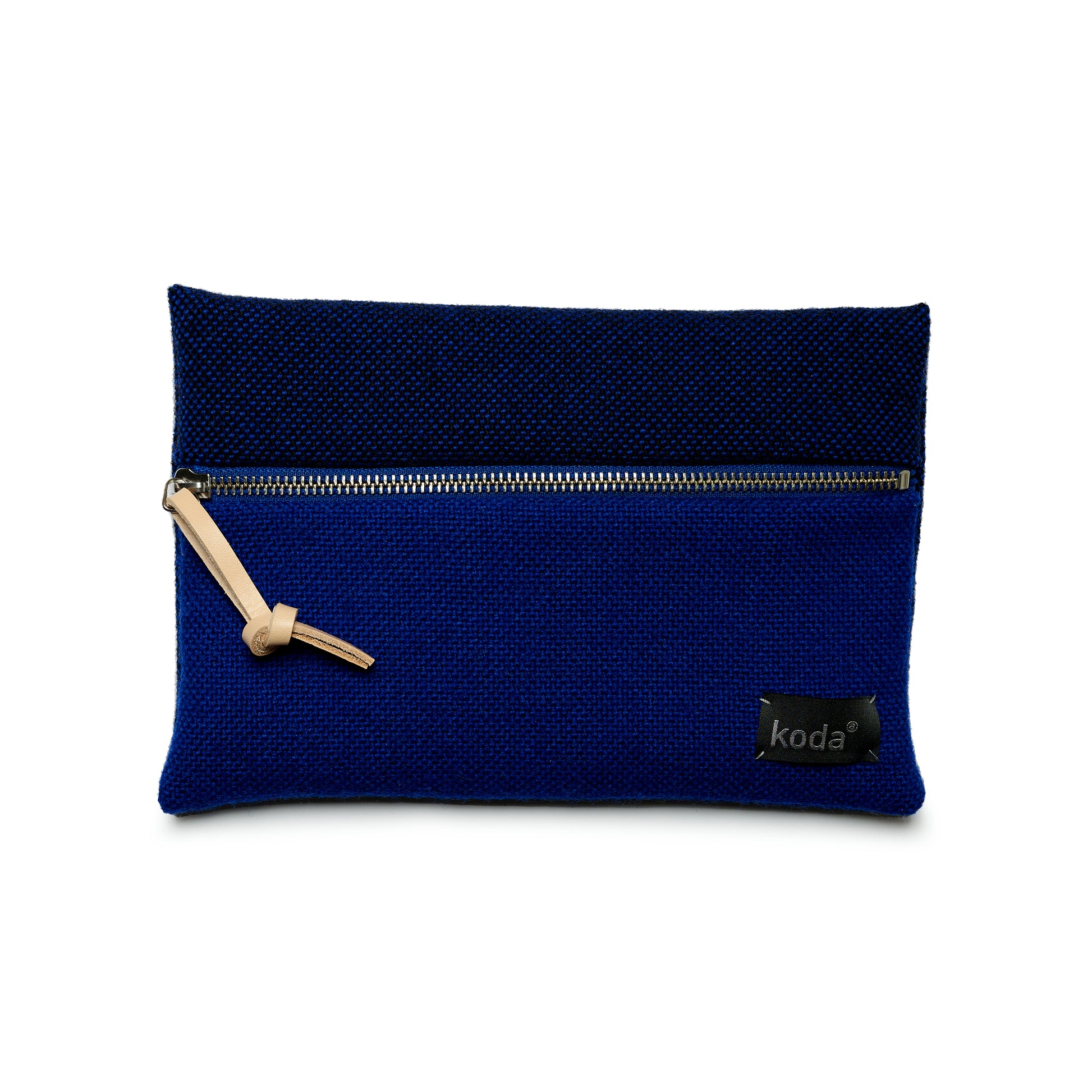 Etui Horizon H008│Nightblue-Cobalt│Koda Amsterdam│vooraanzicht met witte achtergrond