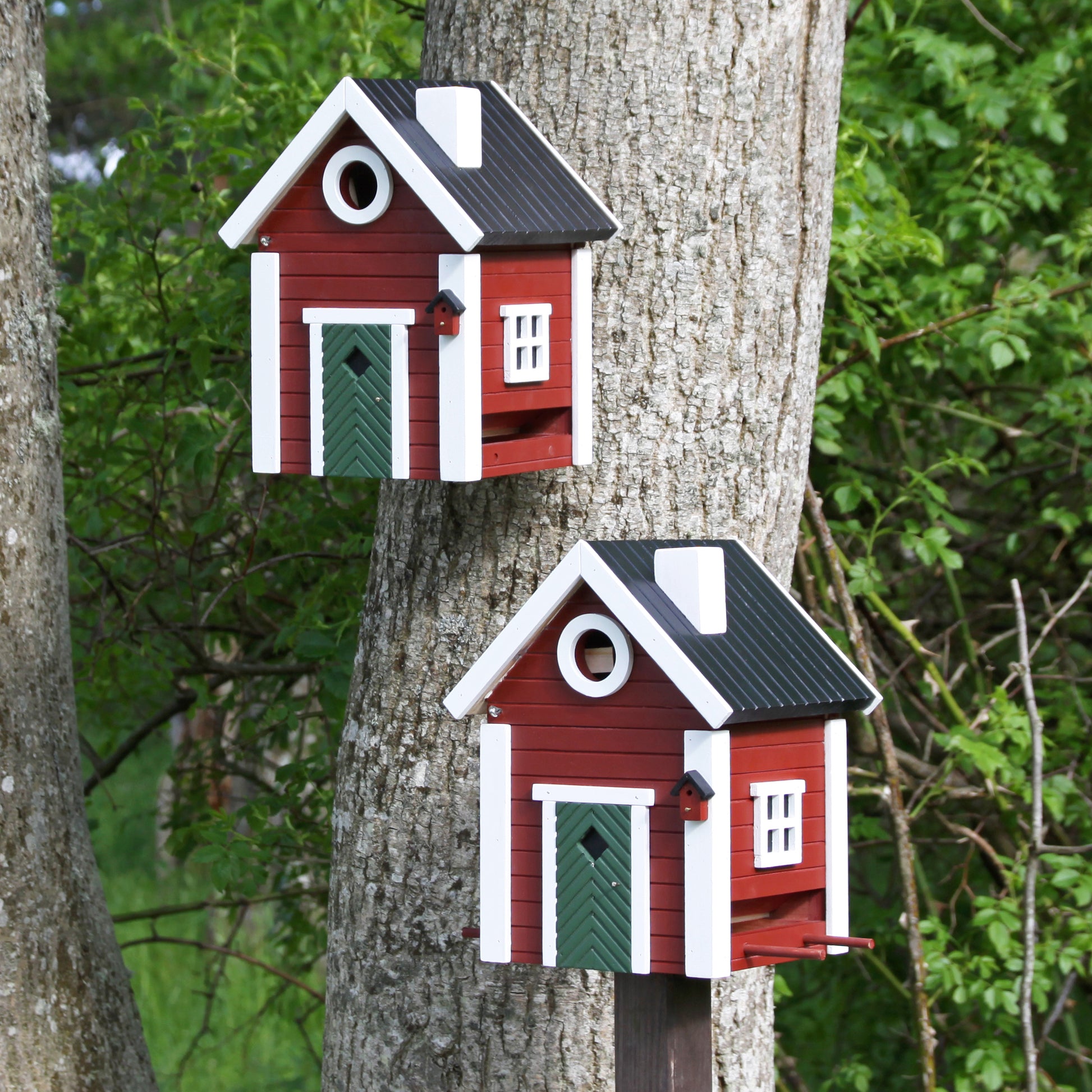 Multiholk Red Cottage Vogelhuis│Wildlife Garden│art. WG101│aan boom en op paal in tuin