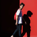 Notabag Original Rood│art. NB-O-RD5│op rug van man