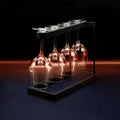 Happy Sinks Wijnglazenrek Wit Vaatwasser│Magisso│art. EB-HS-045│met glazen op zwarte ondergrond