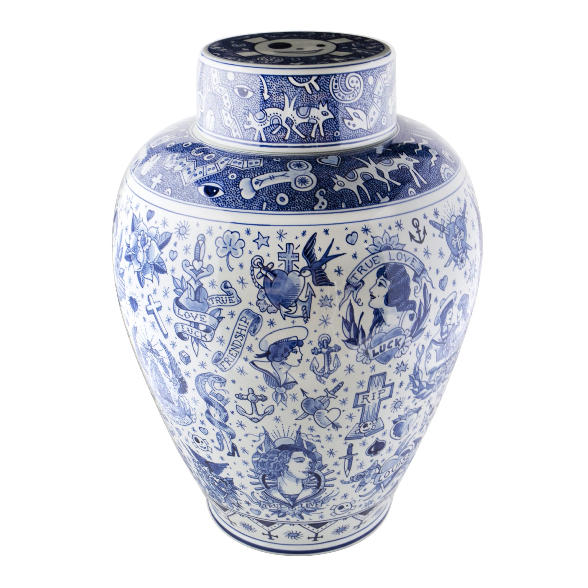 Vaas True Love│Schiffmacher Royal Blue Tattoo│Royal Delft│art. 65800600│voorkant schuin met true love tatoeage
