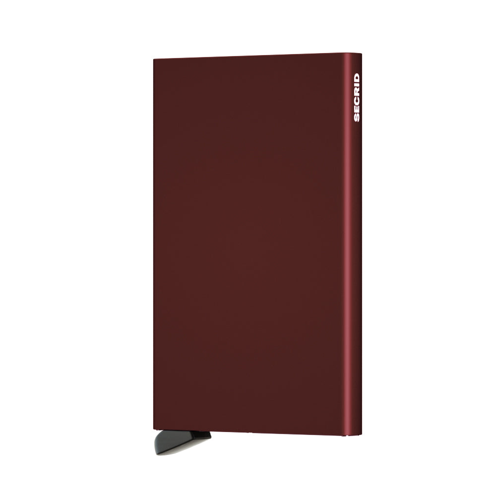 Secrid Cardprotector│art. C-BORDEAUX│ Pasjeshouder│voorkant met witte achtergrond
