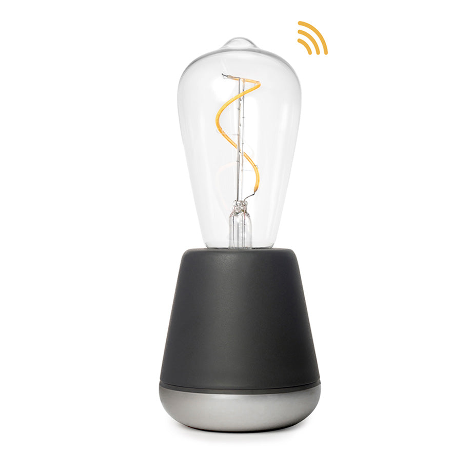Humble One Smart Oplaadbare Tafellamp Donkergrijs│art. HUMTLS0101│Slimme Verlichting│voorkant met witte achtergrond en Smart-teken
