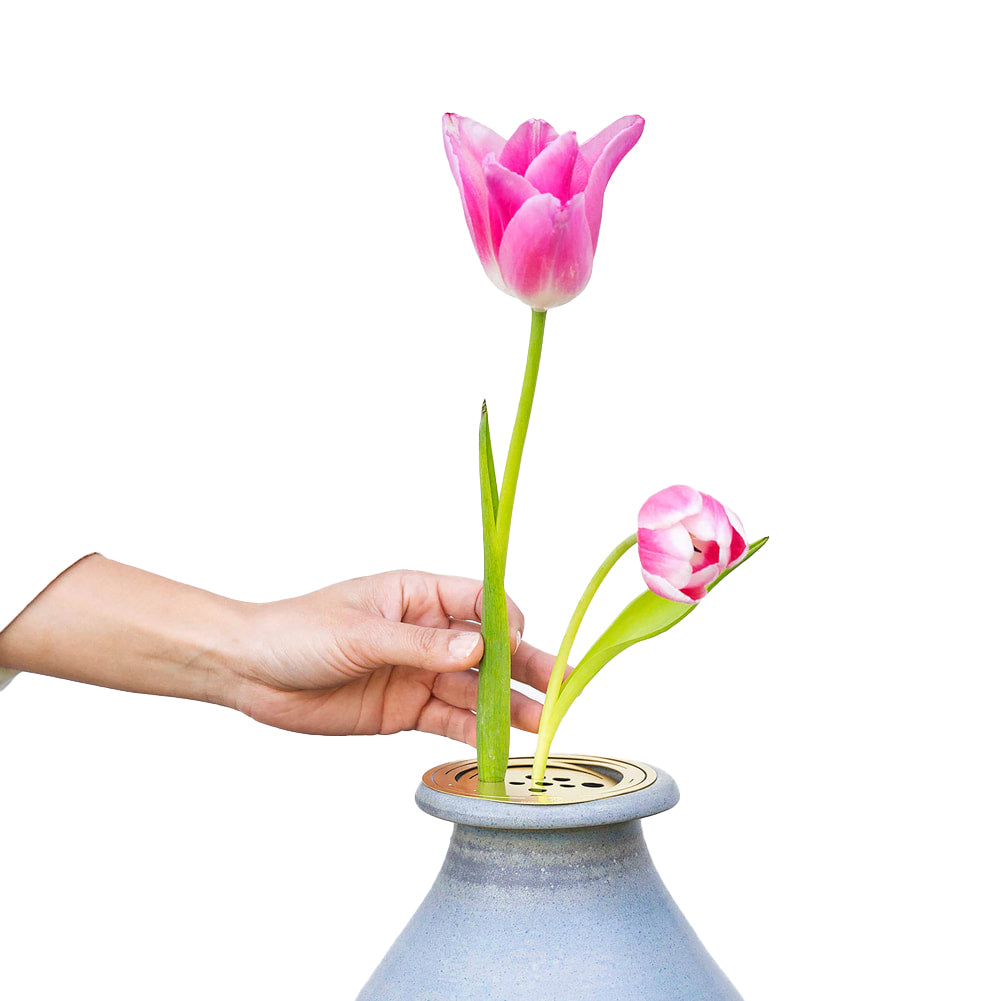 Flower Constellations RVS Medium│House of Thol│hand stopt tulp in vaas
