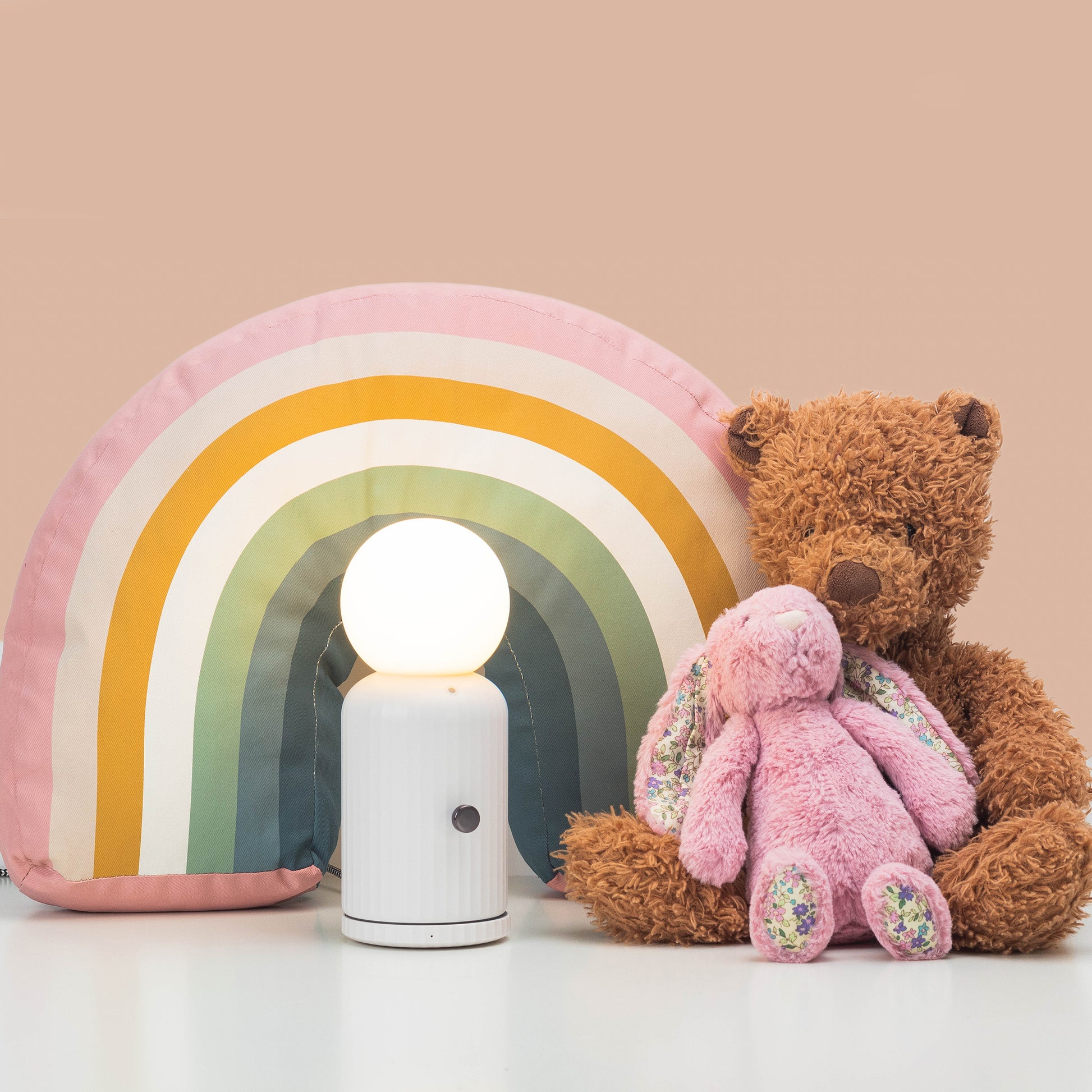 Original Lamp Wit│Lund London│Oplaadbare Tafellamp│art. 7478│ met pluche beer en rainbow kussen