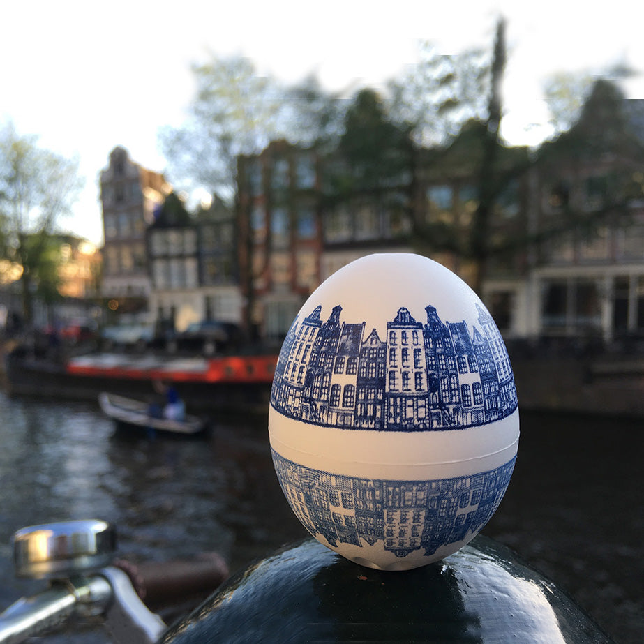 Piepei Delft Brainstream│Eierwekker met muziek│art. A000368│op helm in gracht Delft