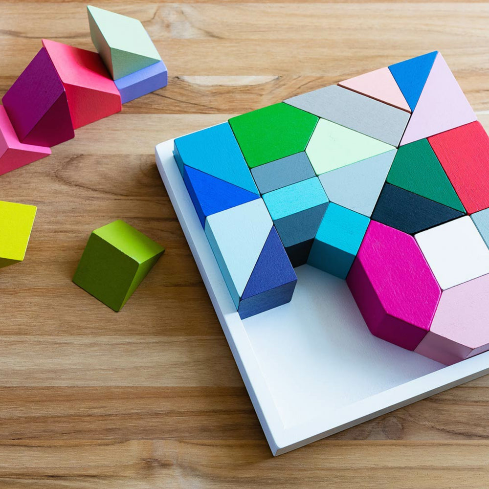 Thirty Houten Puzzel│Remember│art. BR2│enkele blokken naast doos zonder deksel