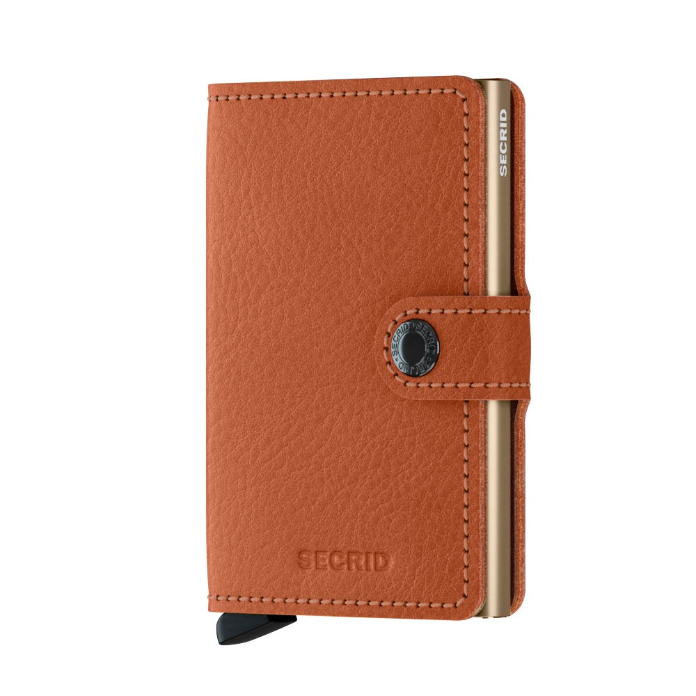 Secrid Miniwallet Veg│art. MVG-CARAMELLO-SAND│Pasjeshouder│voorkant met witte achtergrond