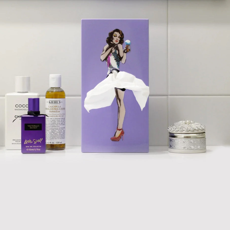 Tissue Up Girl Tissuebox│Purple│Retro Pin Up zakdoekhouder│foto badkamer
