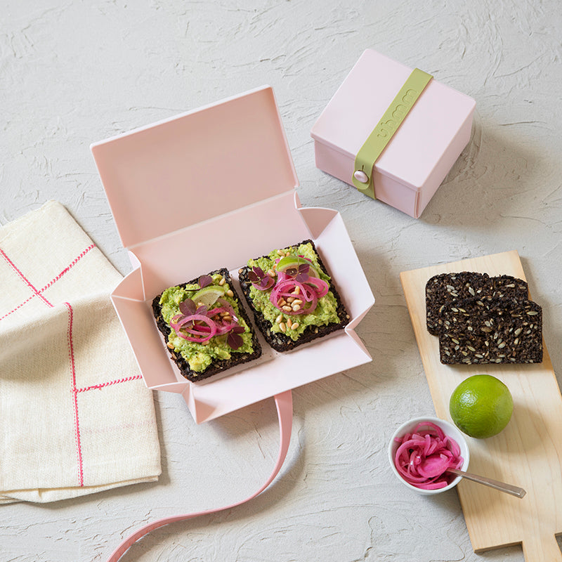 Uhmm 01 Opvouwbare Luchbox Mocca│art 982403│2 maten in delicate pink met roggebrood