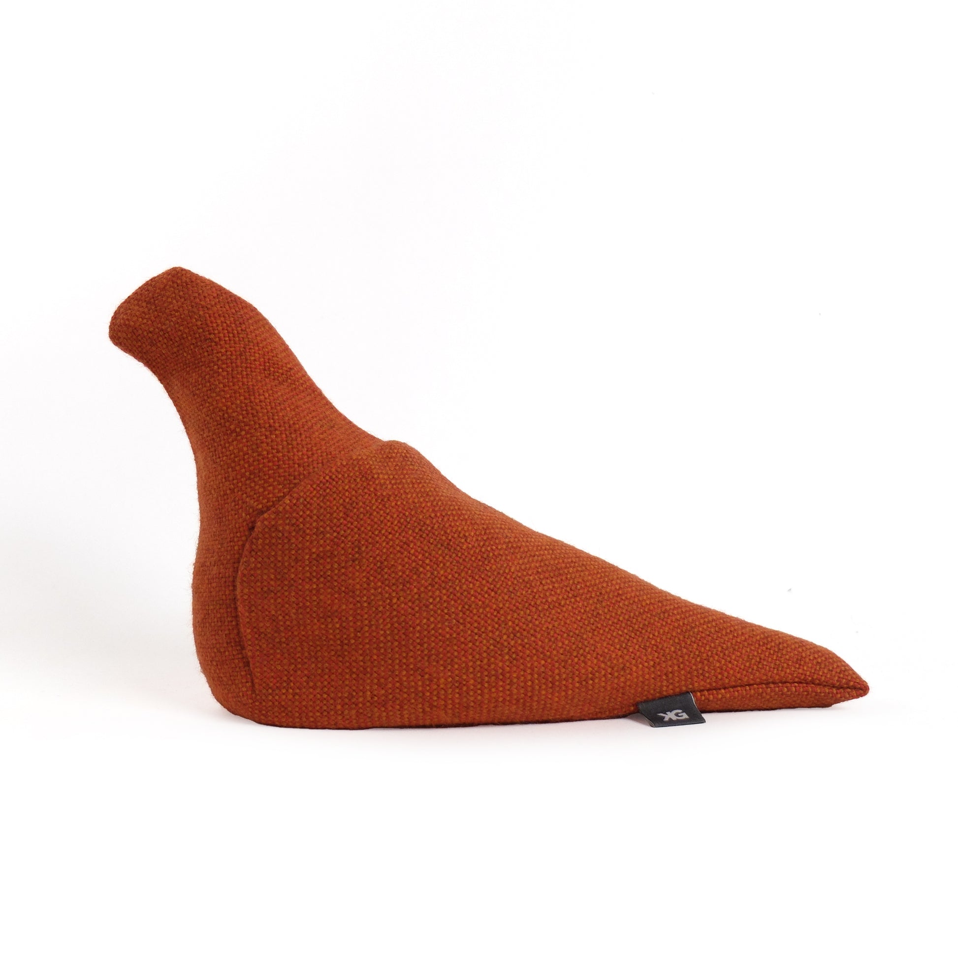 Pigeon Service nr.18 Christien Meindertsma│Stoffen Duif│zijaanzicht