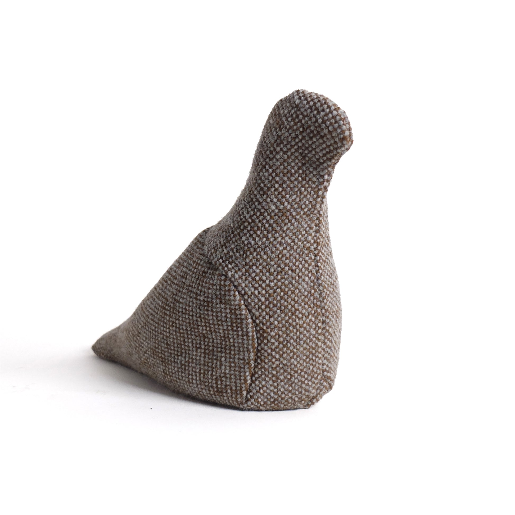 Pigeon Service Christien Meindertsma│nr. 33│voorkant schuin