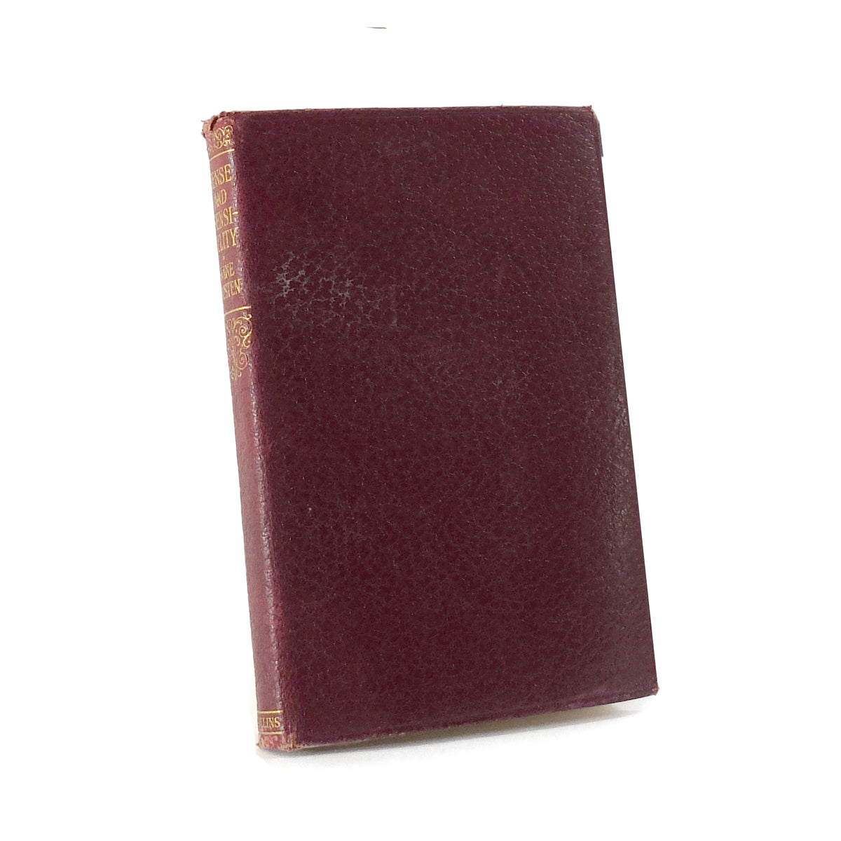 About Blanks notitieboek van de donkerrode kaft van Sense and Sensibility, vooraanzicht schuin