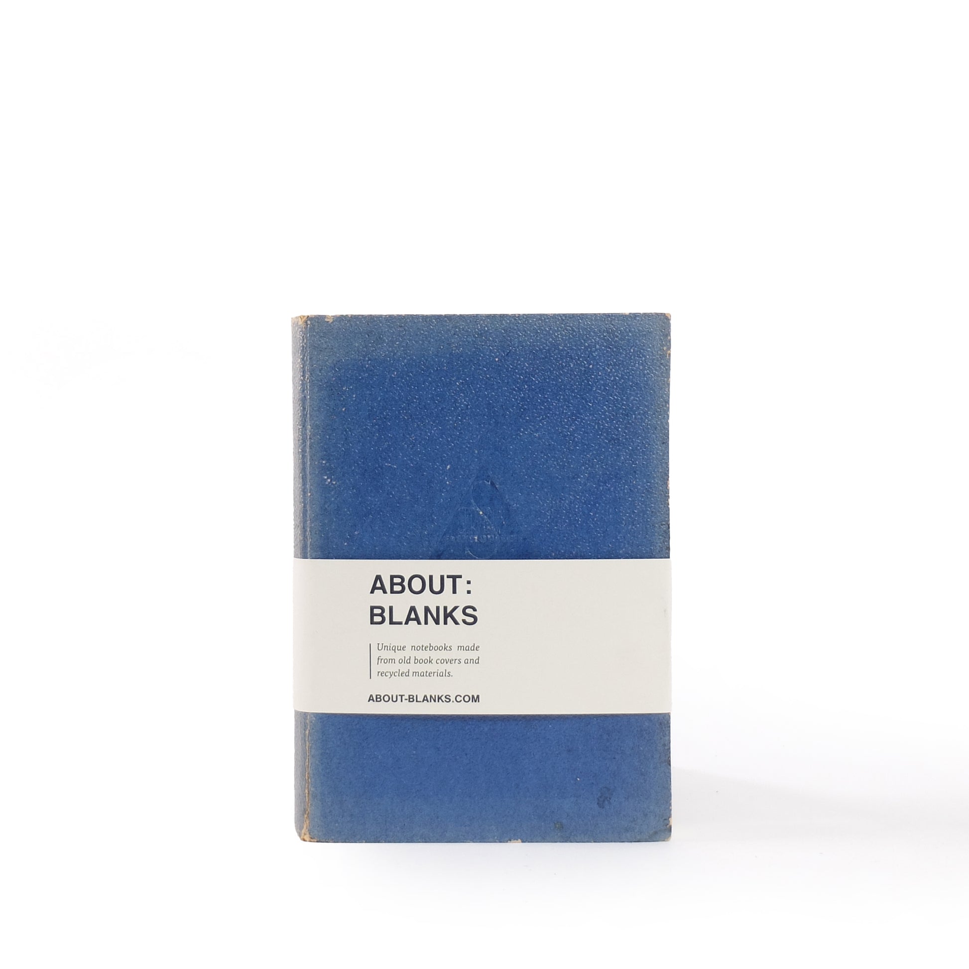 About Blanks Notitieboek Medium Nr. 24│vooraanzicht met label