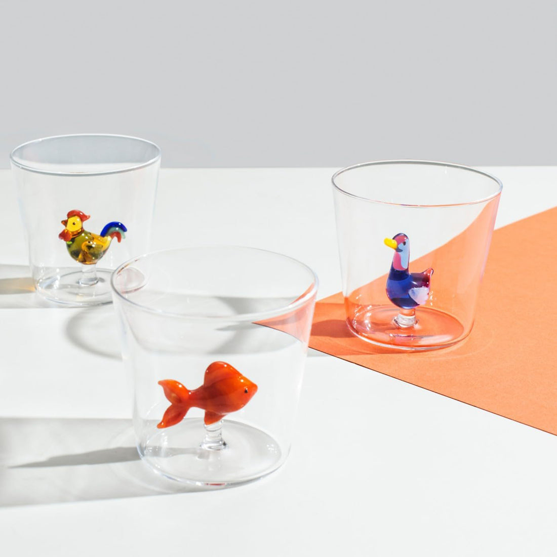 Tumbler Animal Farm│Drinkglas Rode Vis│Ichendorf Milano│art. 352.226│zijaanzicht met witte achtergrond