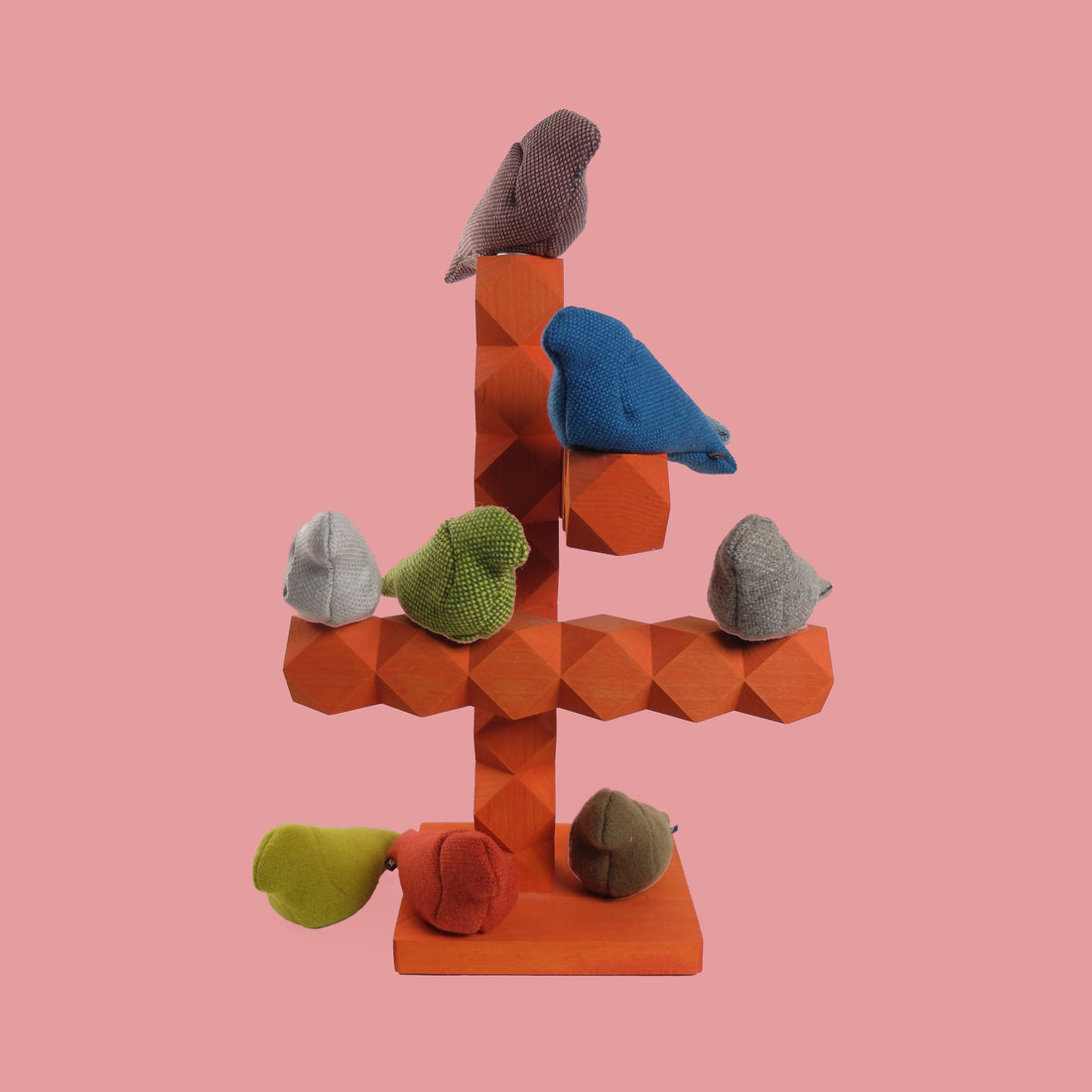 Bird t. Stoffen Mus nr. 20│Christien Meindertsma│zijaanzicht