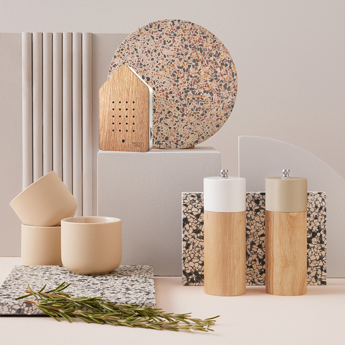 Birdybox Eiken Relaxound│art. 11BBX1101002│met diverse keukenaccessoires