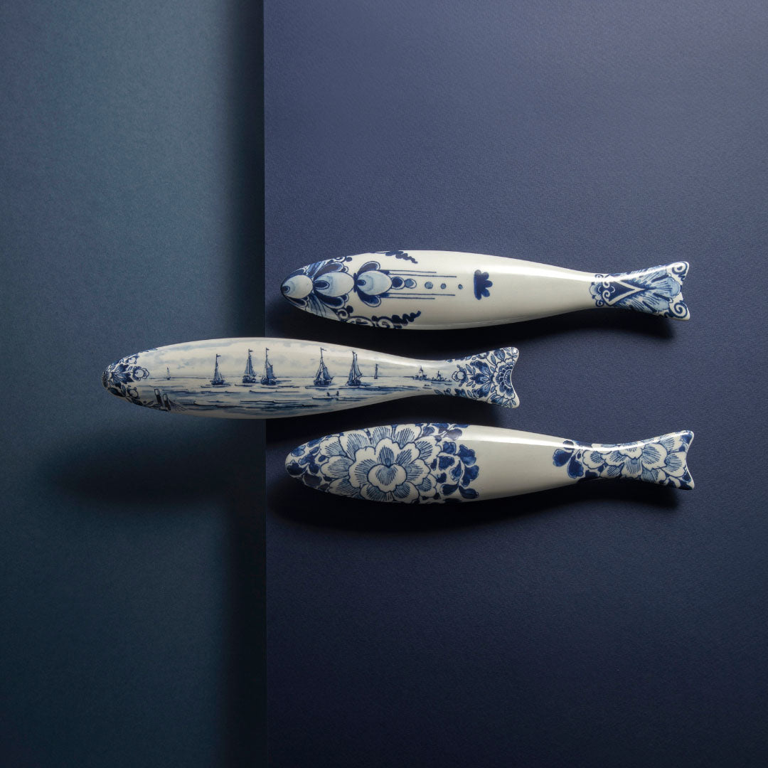 Blue Herring Dragonfly Flower│Royal Delft│art. 46502200│vooraanzicht