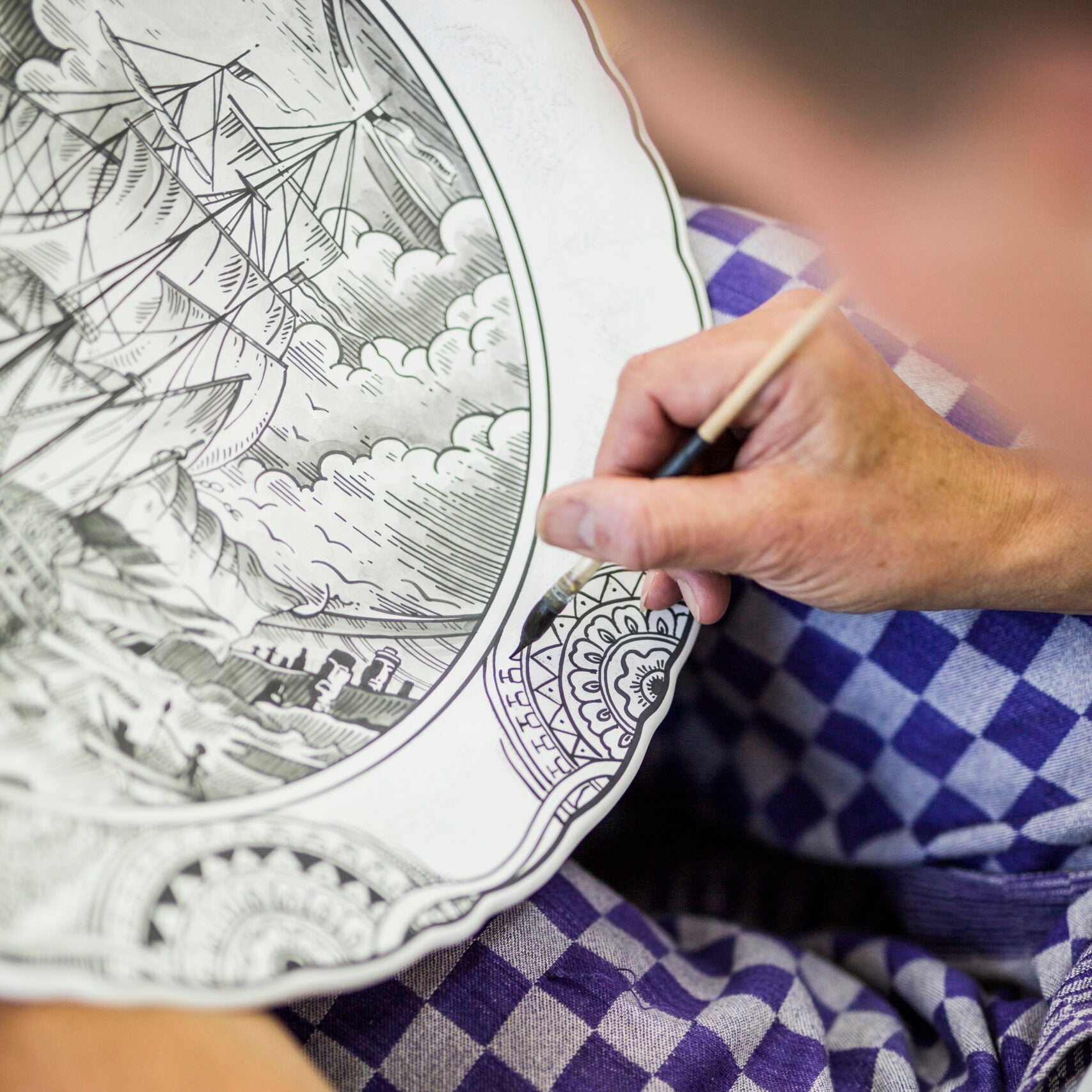 Bord Easter Island Royal Delft│Henk Schiffmacher│art. 65800400│meesterschilder