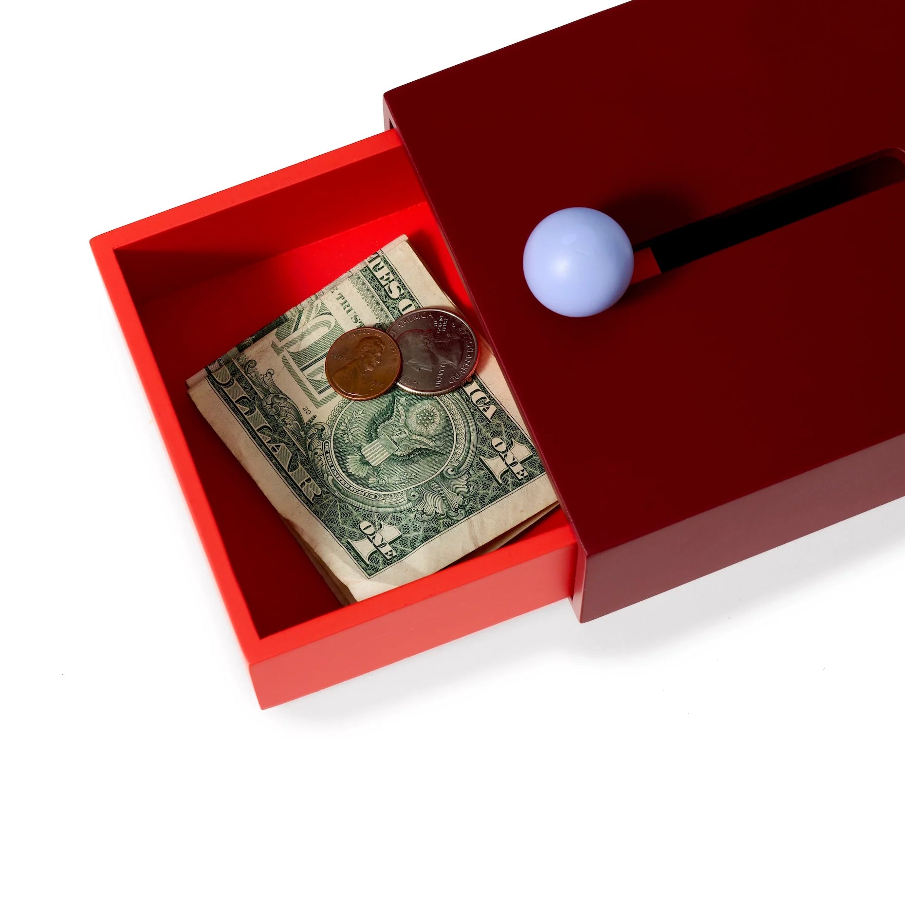 Cache Slide Small Rood│Areaware│art. KYCBSRO│bovenaanzicht geopende lade met geld