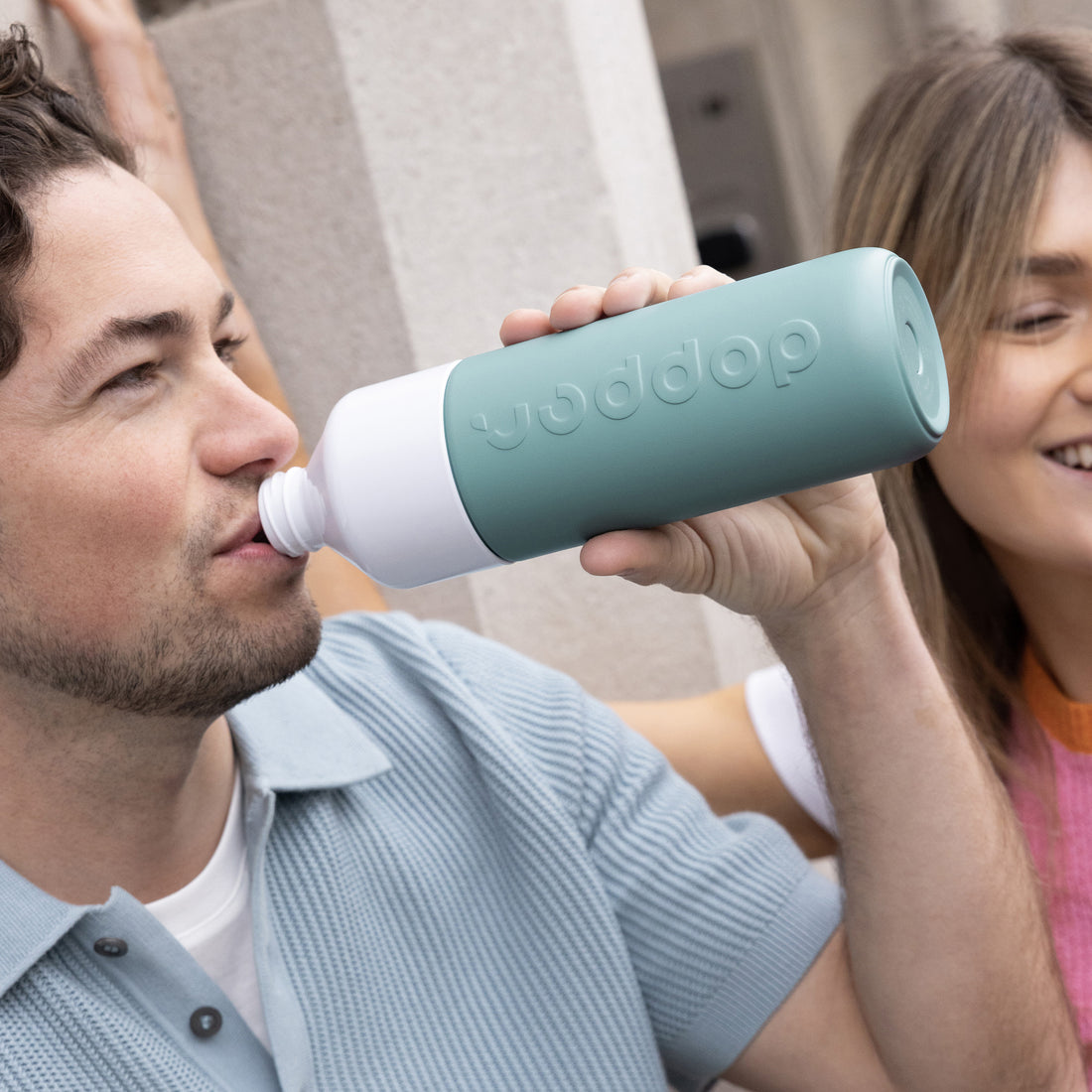 Dopper Insulated Large Bottlenose Blue│Thermosfles 580ml│art. 5289│vooraanzicht met Thermos logo