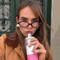 Dopper Flip Straw Wit│art. 7634│vrouw drinkt uit Thermosfles Roze