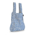 Notabag Hello World Raw Blue als shopper tegen witte achtergrond