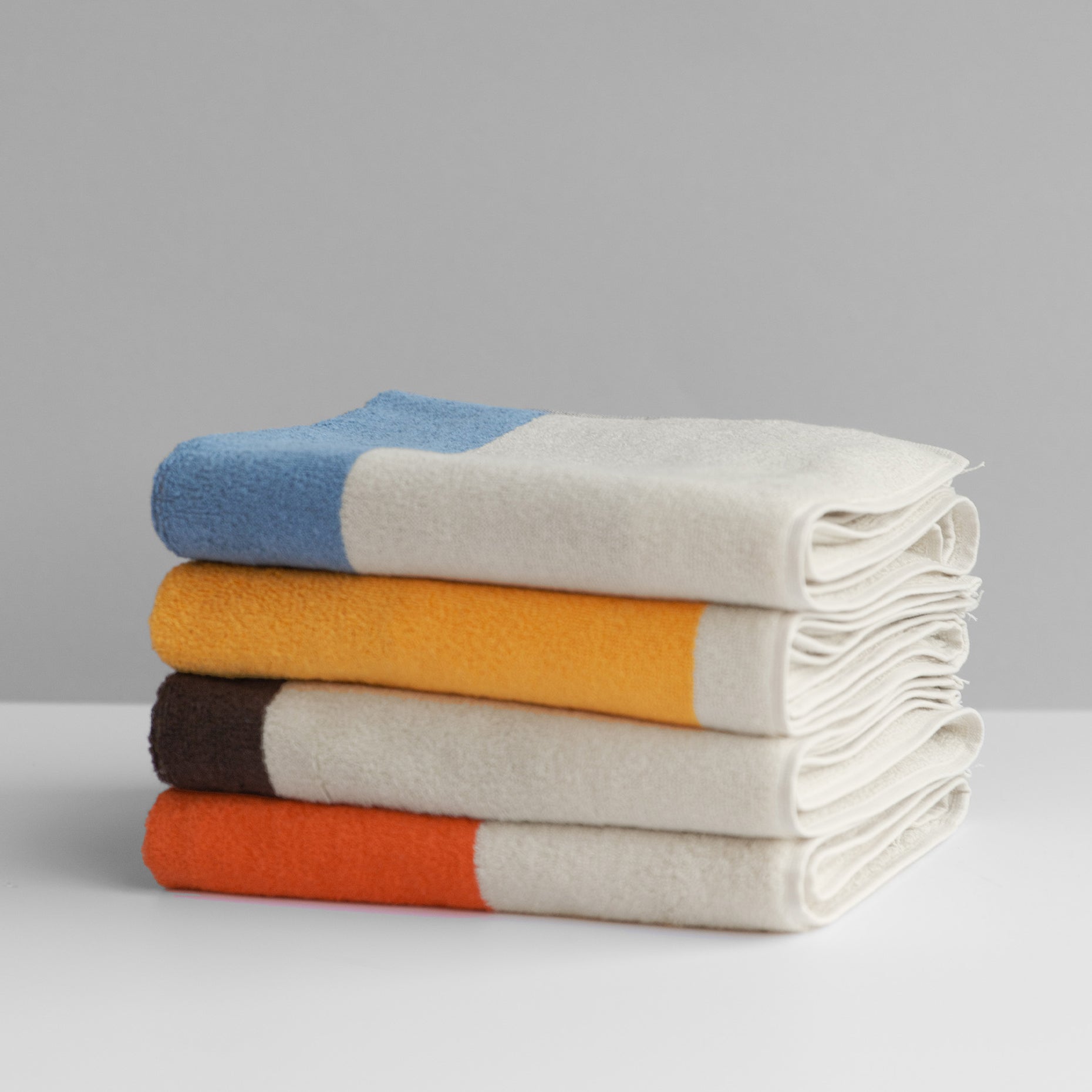 Handdoek 50x100 Orange&Green│Martens&Martens-Suite702│art. MMTT50ORGR│diverse soorten opgevouwen