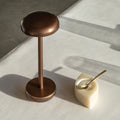 Humble Air Bronze│art. HUMTL00504│aanzicht schuin boven op tafelkleed naast zoutpotje