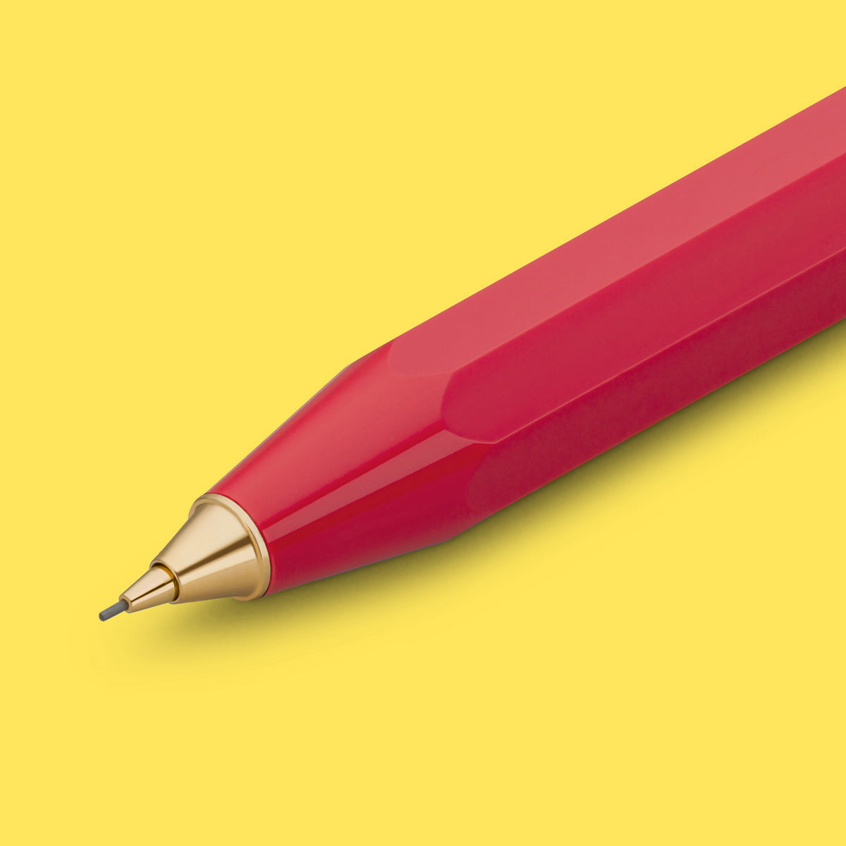 Kaweco CLASSIC SPORT Vulpotlood Rood│art. 151153│detail schrijfpunt met gouden logo