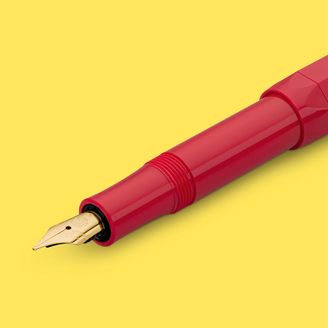 Kaweco Classic Sport Vulpen Rood│art. 1511147│liggend met dop geopend