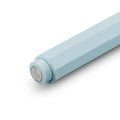 De drukknop van het Kaweco Skyline Sport vulpotlood met het logo.