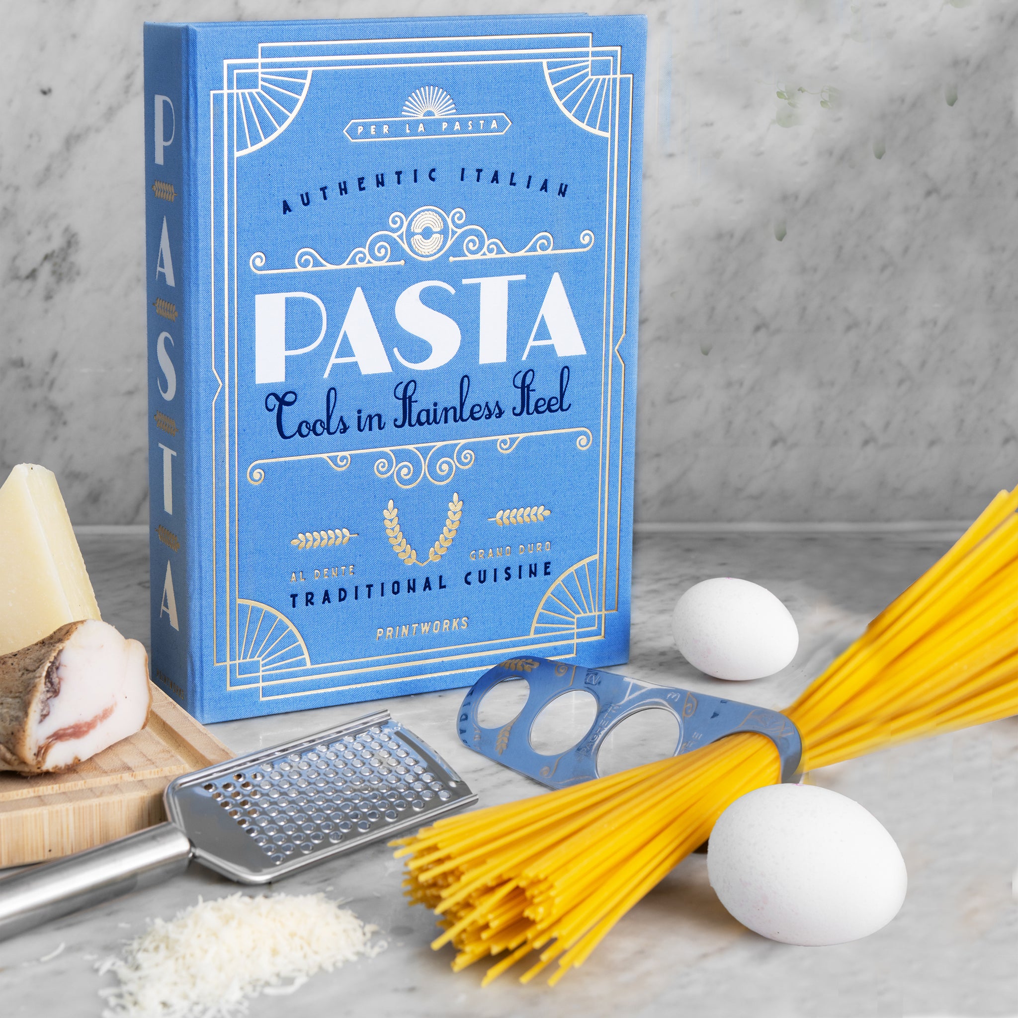 Pasta Tools - the Essentials│Printworks│art. PW00646│staand op marmeren keuken