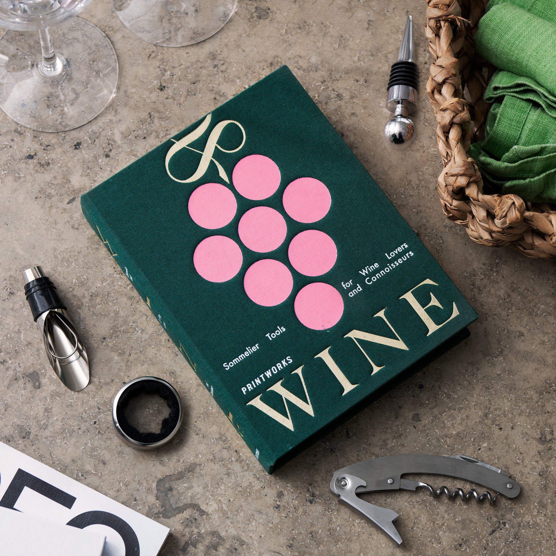 Wine Tools - The Essentials│Printworks│art. PW00629│bovenaanzicht met items los naast doos