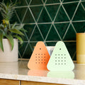 Lakesidebox Eendengeluiden Lime│Relaxound│art. 11LSB0101002│met oranje versie op keukenblad