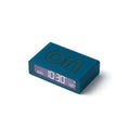 Lexon Flip Mini Wekker Digitaal Duck Blue│art. LR158BF9│bovenaanzicht schuin met schermverlichting