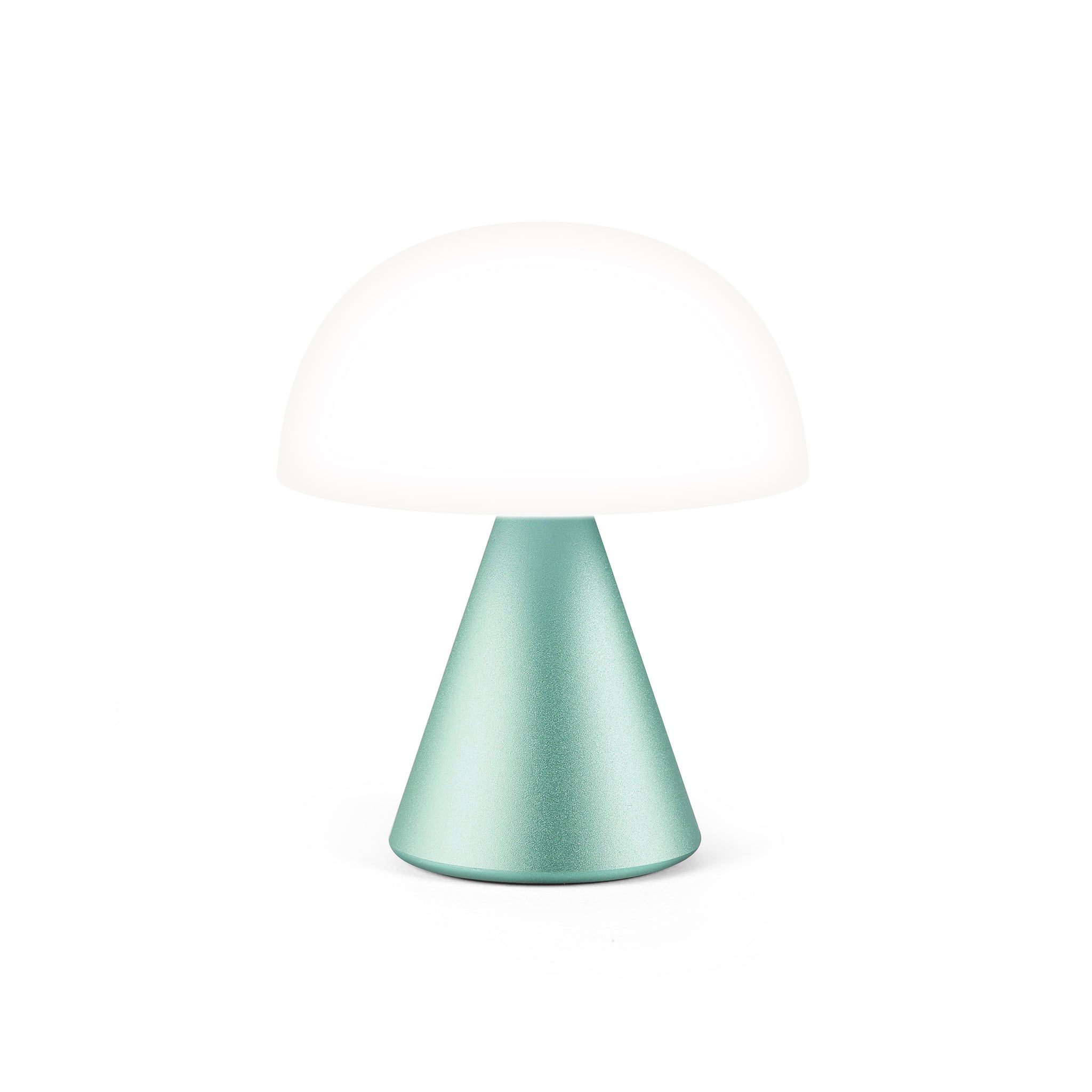 Lexon Mina Medium Mint Groen│LH64M1│Oplaadbare LED-Lamp│vooraanzicht met wit licht aan