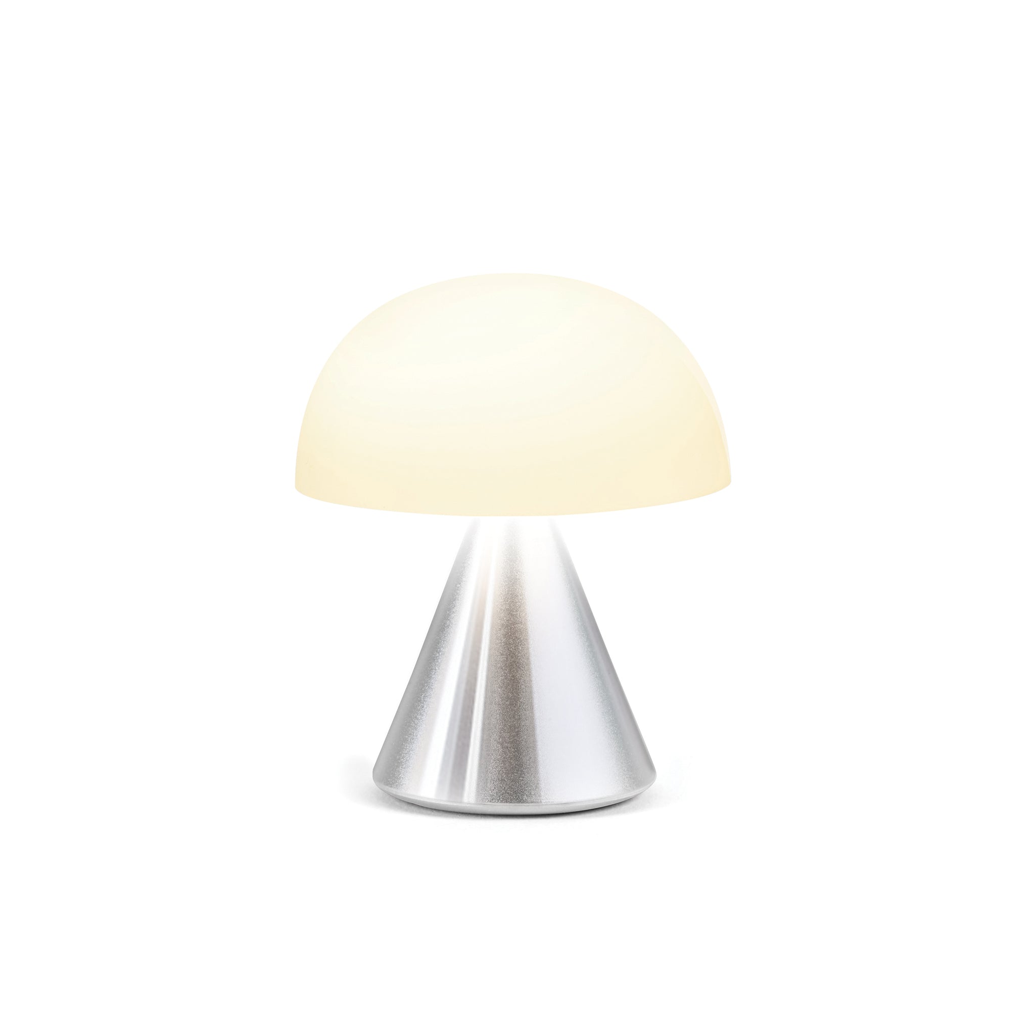 Lexon Mina Small Aluminium│Oplaadbare LED-Lamp│art. LH60MAP│vooraanzicht met warm licht aan