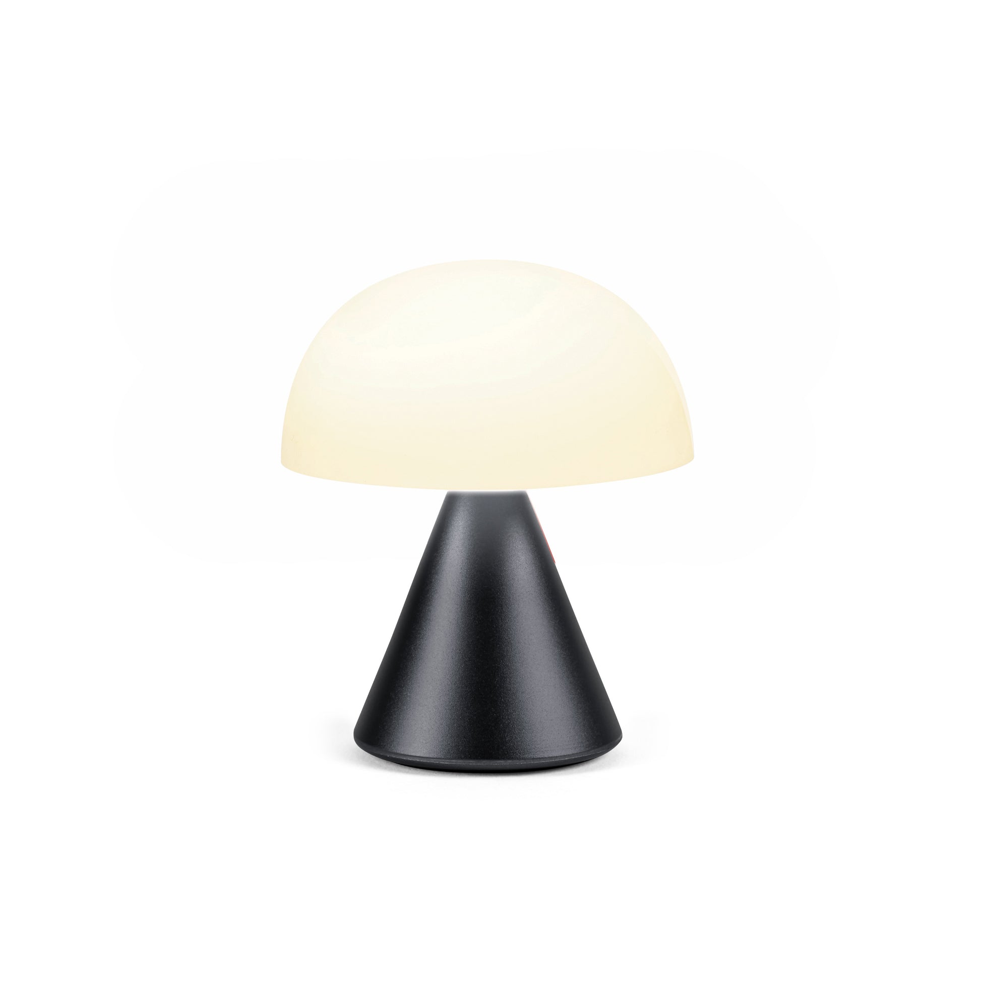 Lexon Mina Small Gun Metal│Oplaadbare LED-Lamp│art. LH60MX│vooraanzicht met warm licht aan