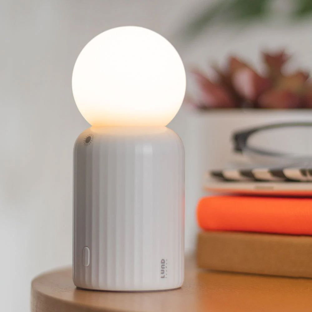 Mini Lamp White Lund London│art. 7541│vooraanzicht met witte achtergrond