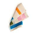 Gastendoekje uit de Gift Box Set van Martens en Martens voor Suite702 met kleuren lichtblauw, oranje, roze en oliv