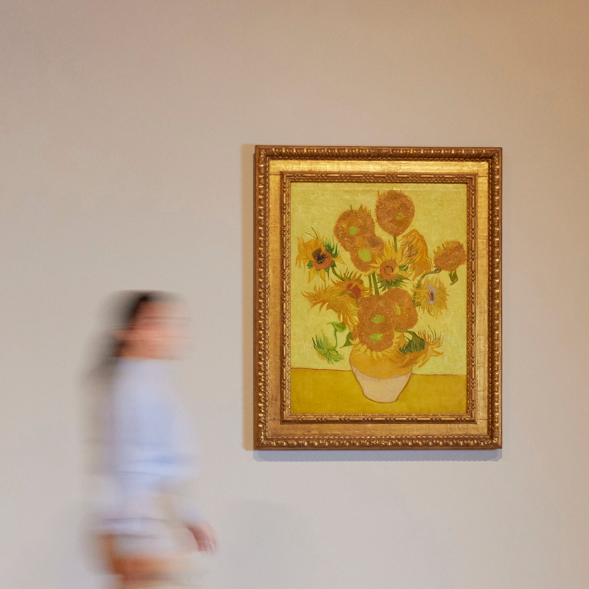 Secrid Miniwallet Art Collection│art. MAR-BOUQUET│zonnebloemen in museum