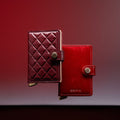 Secrid Miniwallet Emboss Diamond│art. MED-BORDEAUX│met basco leer zwevend