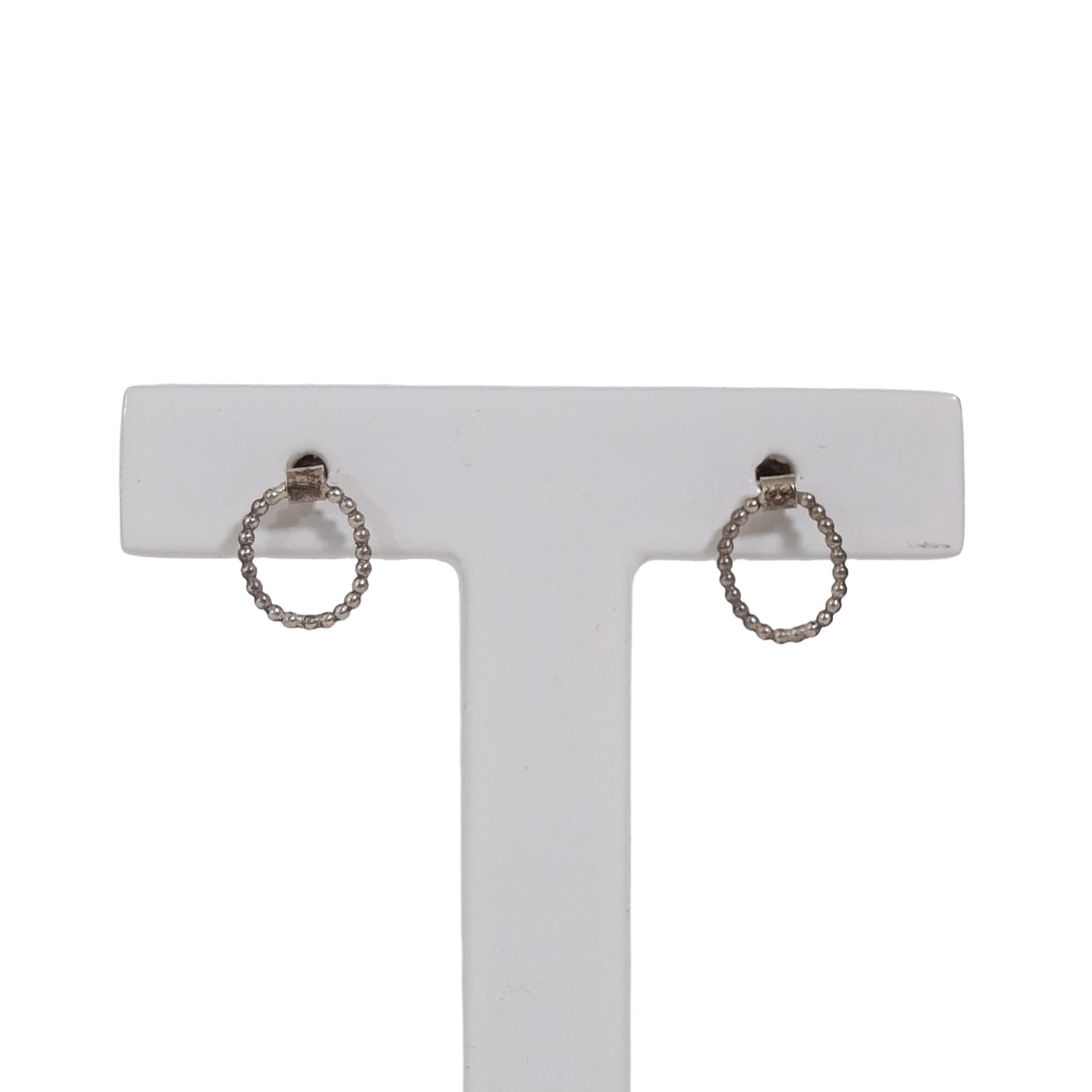 Oorbellen Petit Pois│Eva Schreuder│vooraanzicht op houder