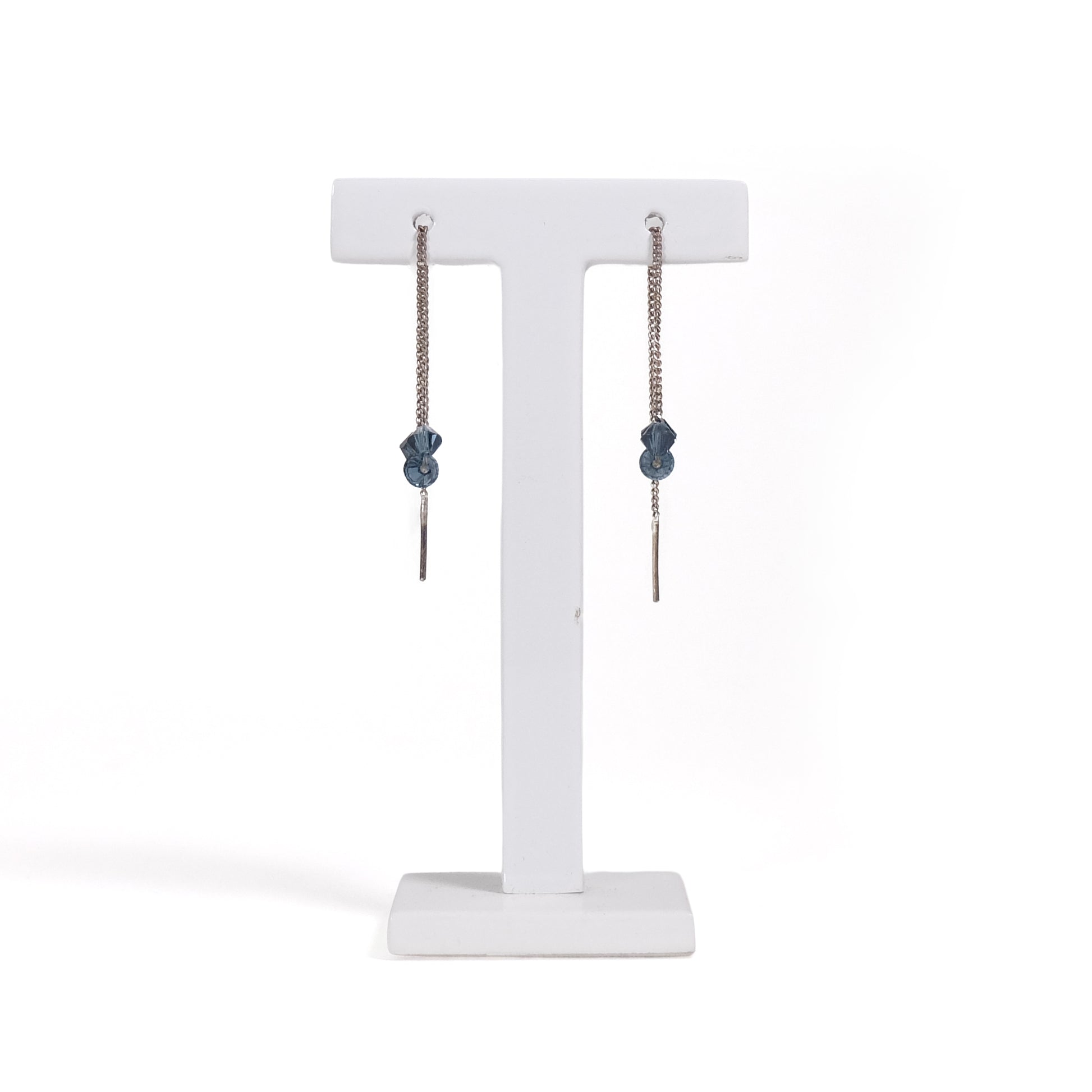 Swarowski Oorbellen Petrol o3 Lang│Hester Zagt│vooraanzicht op sieradenhouder