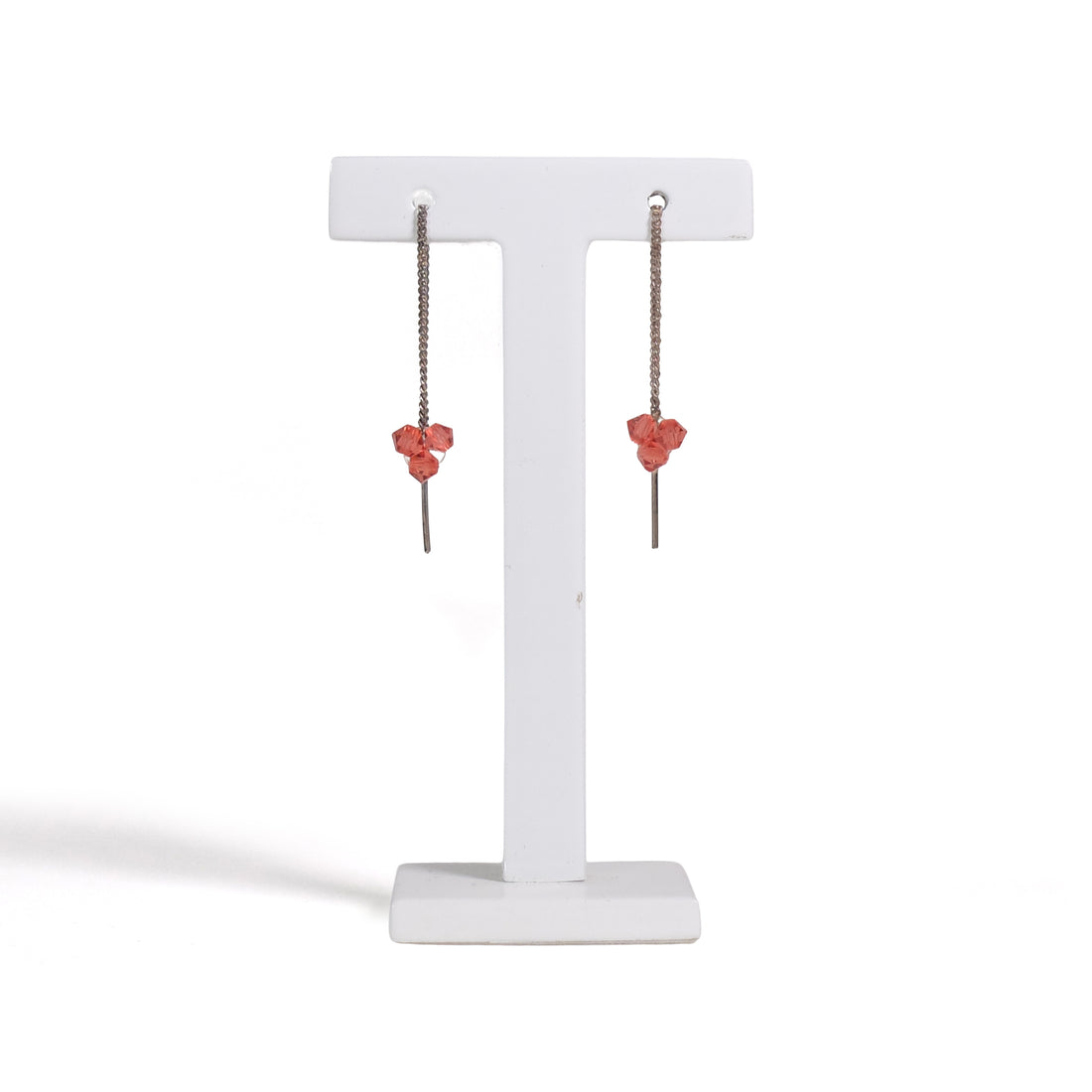 Oorbellen Swarowski o3 Lang Roze│Hester Zagt│vooraanzicht op sieradenhouder