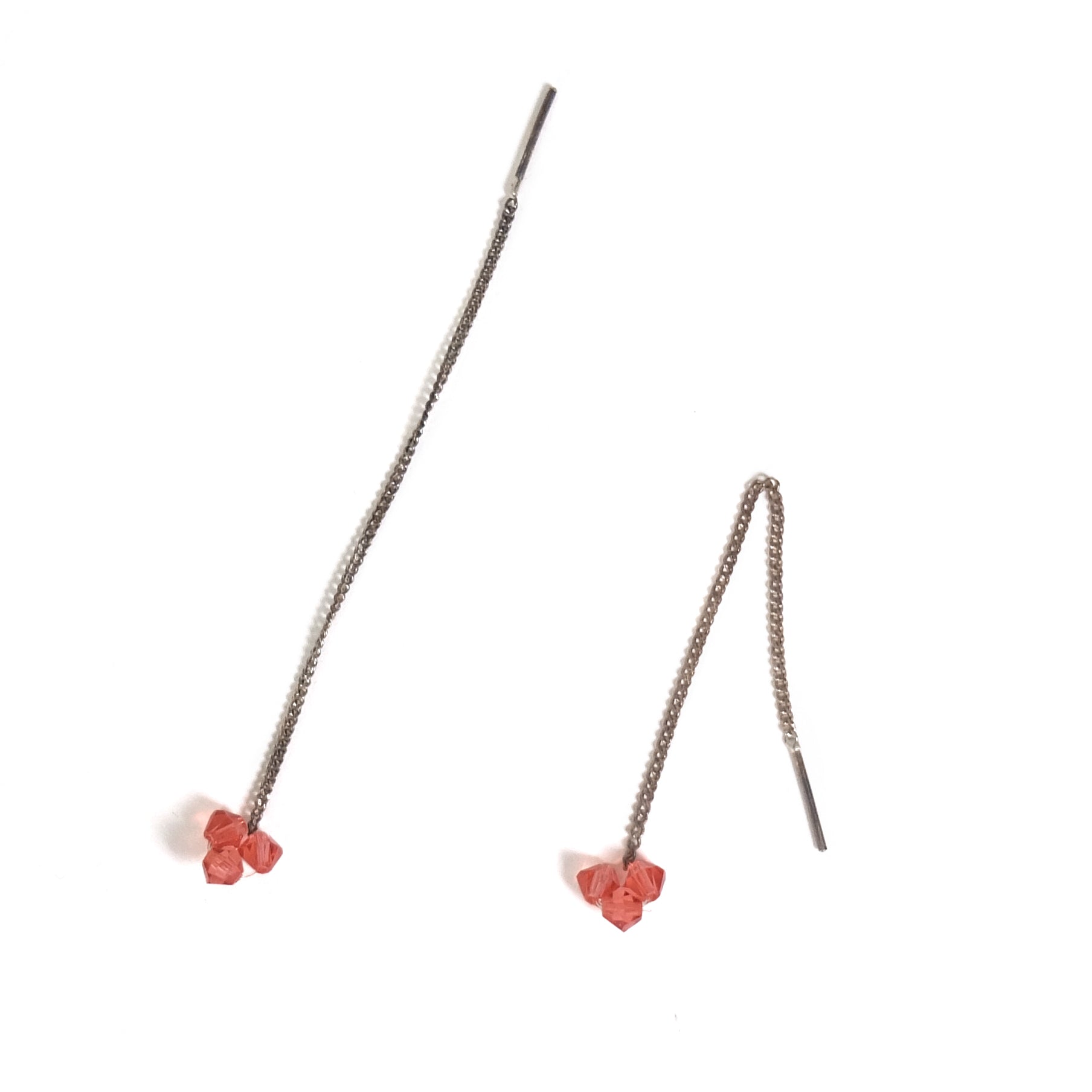 Oorbellen Swarowski o3 Lang Roze│Hester Zagt│bovenaanzicht met gebogen en rechte ketting