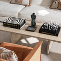 The Art of Chess Schaakspel│Printworks│art. PW00531│op marmeren tafel naast Photo Album